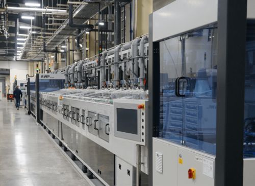 自動化pcb工廠whelen greensource 提高電鍍靈活性