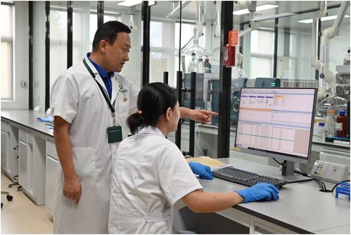 成都發揮檢驗檢測 硬核力量 ,守護 舌尖上的大運